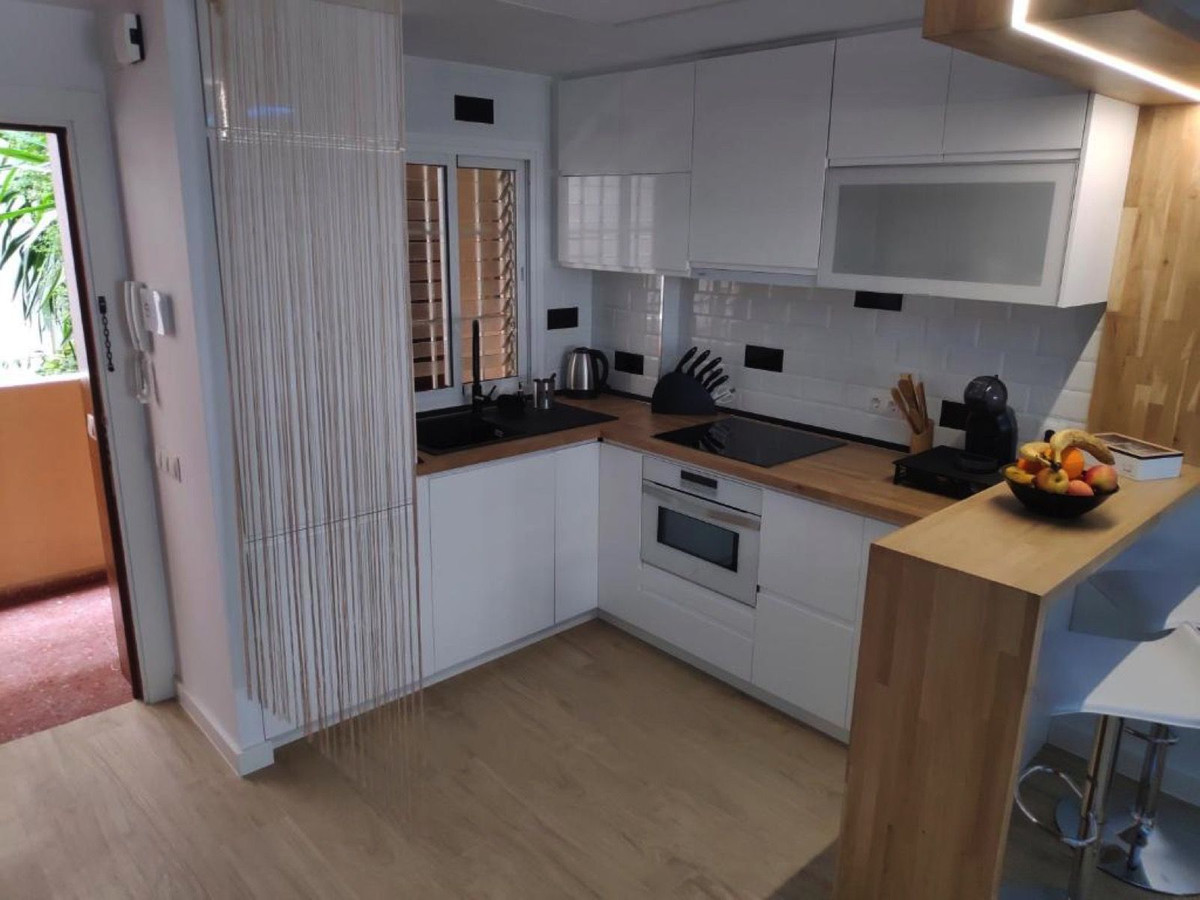 Se vende Apartamento Planta Media de 1 dormitorios en Costa Del Sol, Málaga, España