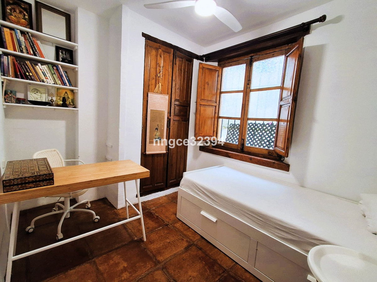 4 Bed Townhouse for sale in Benahavís Costa Del Sol, Málaga, Spain