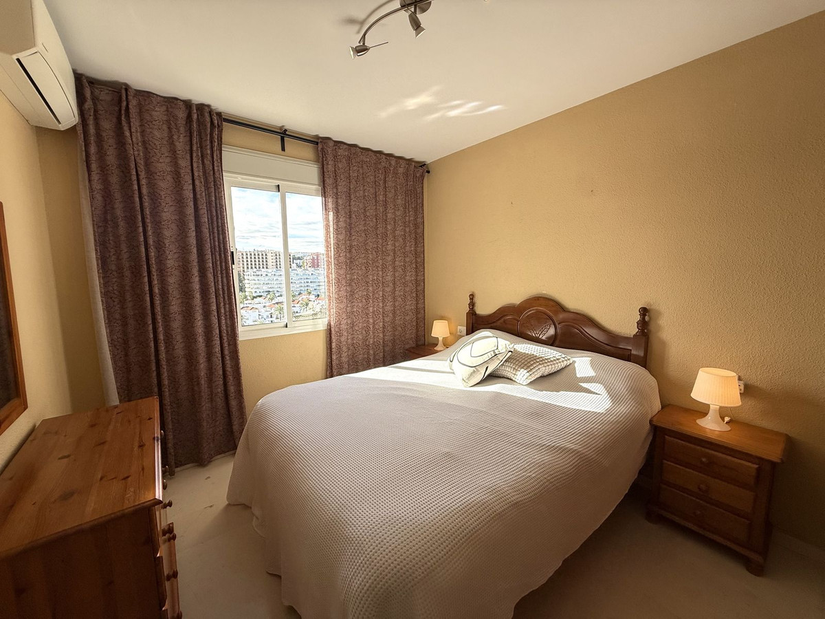 3 Bed Apartment for sale in Benalmadena Costa Costa Del Sol, Málaga, Spain