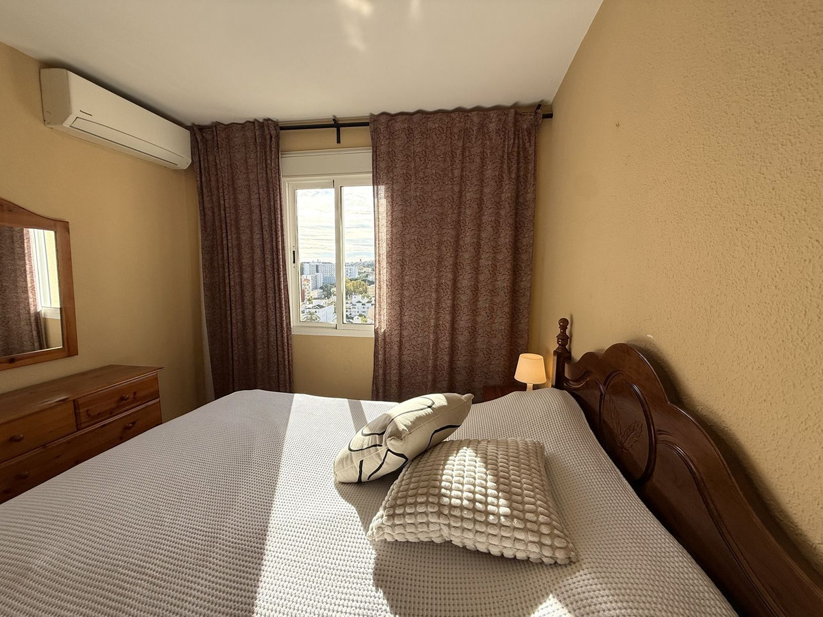 3 Bed Apartment for sale in Benalmadena Costa Costa Del Sol, Málaga, Spain