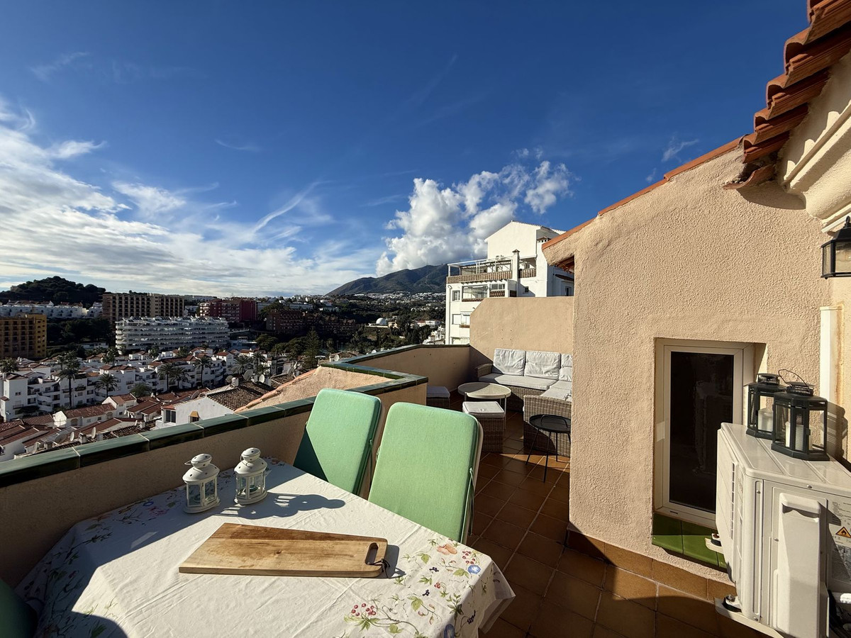 3 Bed Apartment for sale in Benalmadena Costa Costa Del Sol, Málaga, Spain