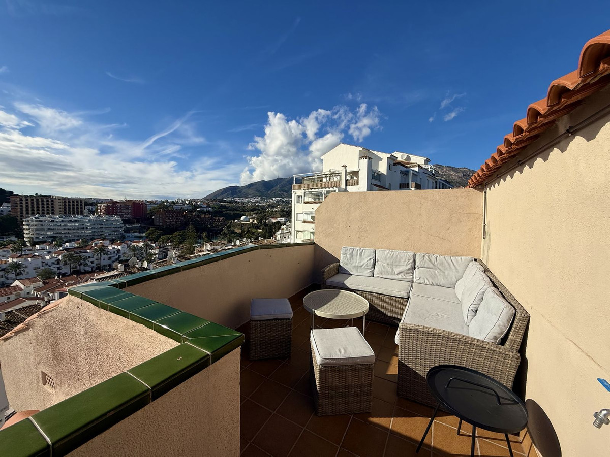 3 Bed Apartment for sale in Benalmadena Costa Costa Del Sol, Málaga, Spain