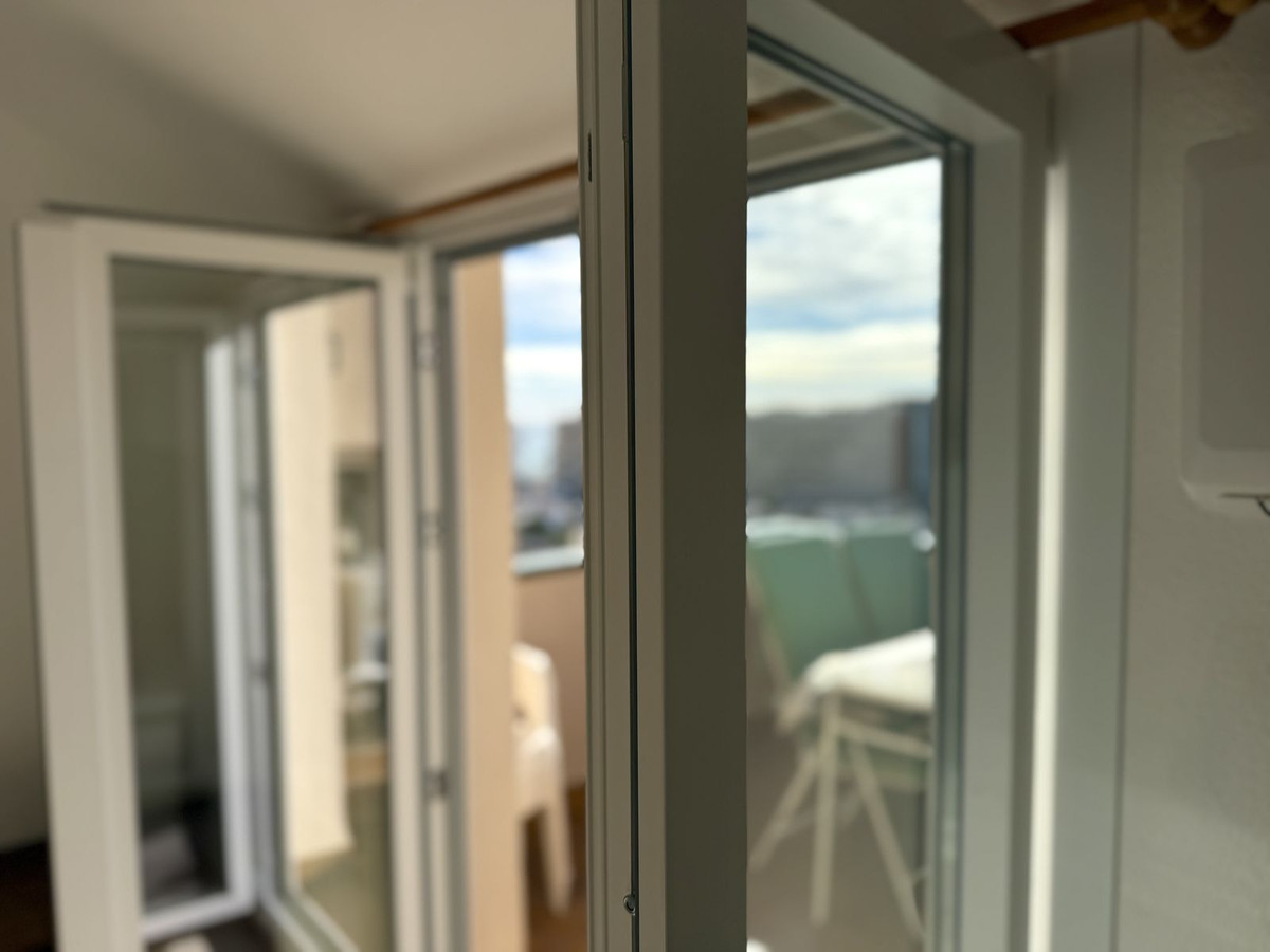 3 Bed Apartment for sale in Benalmadena Costa Costa Del Sol, Málaga, Spain