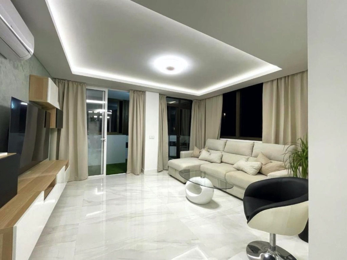 2 Bed Apartment for sale in Marbella Costa Del Sol, Málaga, Spain