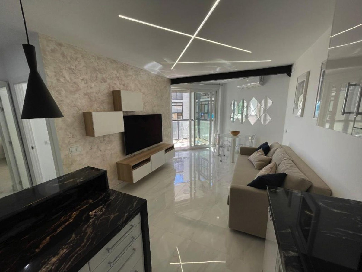 Se vende Apartamento Planta Media de 1 dormitorios en Costa Del Sol, Málaga, España