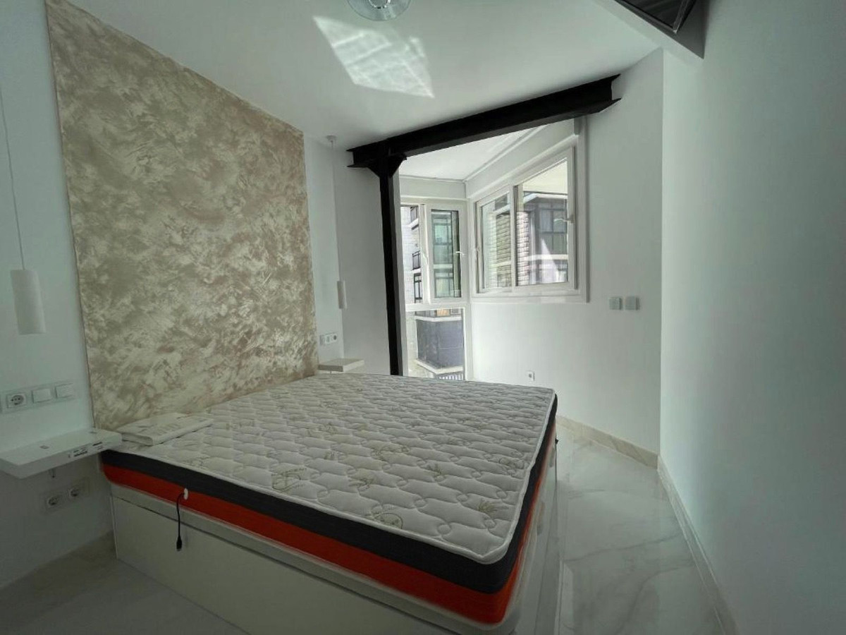 Se vende Apartamento Planta Media de 1 dormitorios en Costa Del Sol, Málaga, España