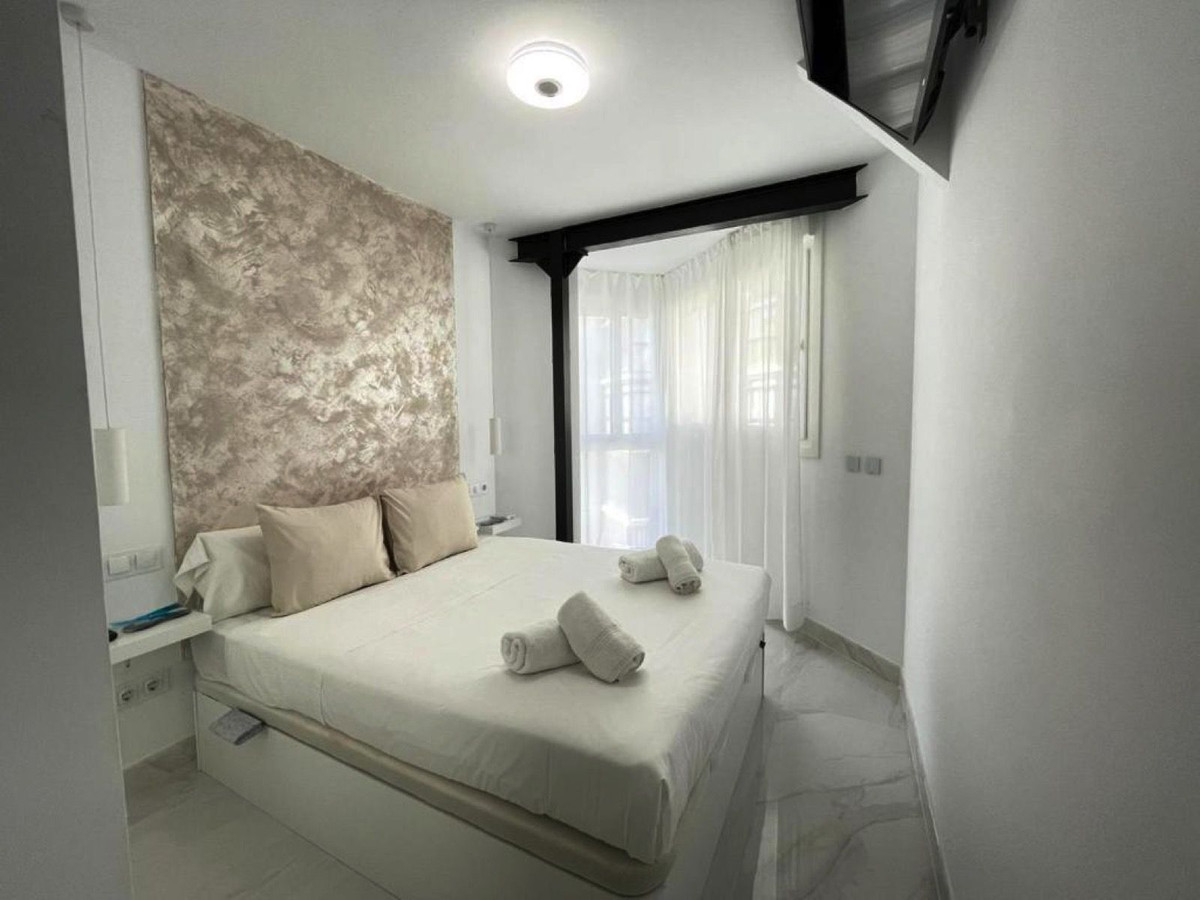 Se vende Apartamento Planta Media de 1 dormitorios en Costa Del Sol, Málaga, España