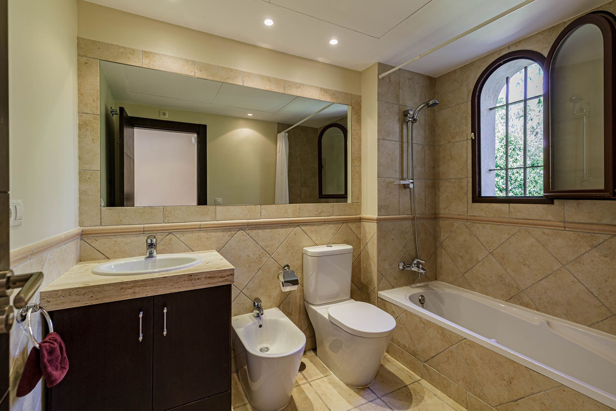 5 Bed Townhouse for sale in Los Arqueros Costa Del Sol, Málaga, Spain