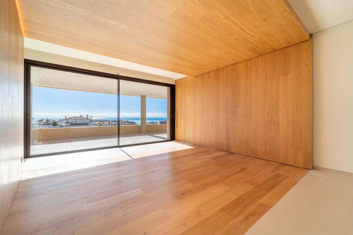 2 Bed Apartment for sale in Higueron Costa Del Sol, Málaga, Spain
