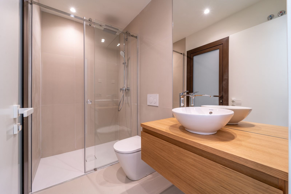 2 Bed Apartment for sale in Higueron Costa Del Sol, Málaga, Spain