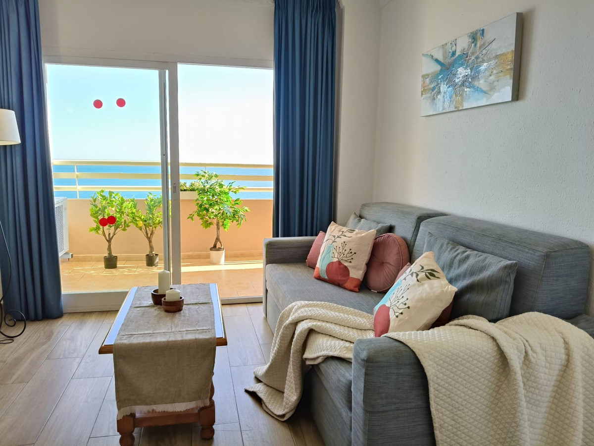 1 Bed Apartment for sale in Fuengirola Costa Del Sol, Málaga, Spain