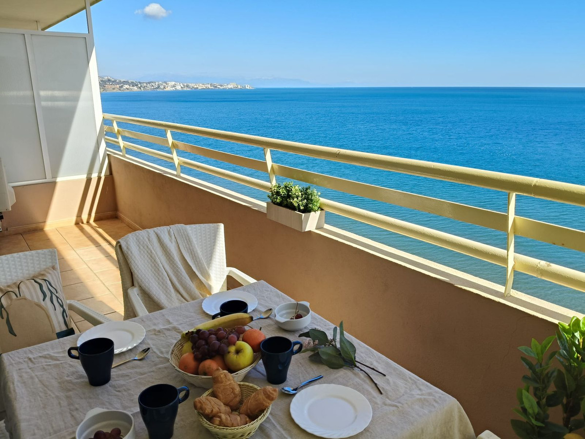 1 Bed Apartment for sale in Fuengirola Costa Del Sol, Málaga, Spain