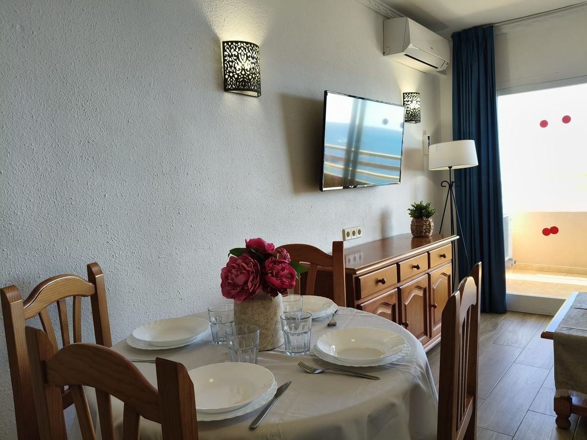 1 Bed Apartment for sale in Fuengirola Costa Del Sol, Málaga, Spain
