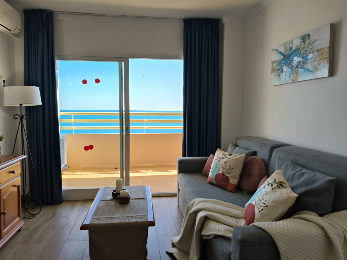 1 Bed Apartment for sale in Fuengirola Costa Del Sol, Málaga, Spain