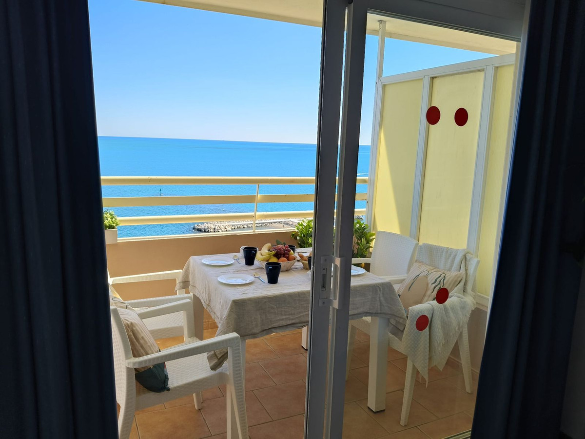 1 Bed Apartment for sale in Fuengirola Costa Del Sol, Málaga, Spain