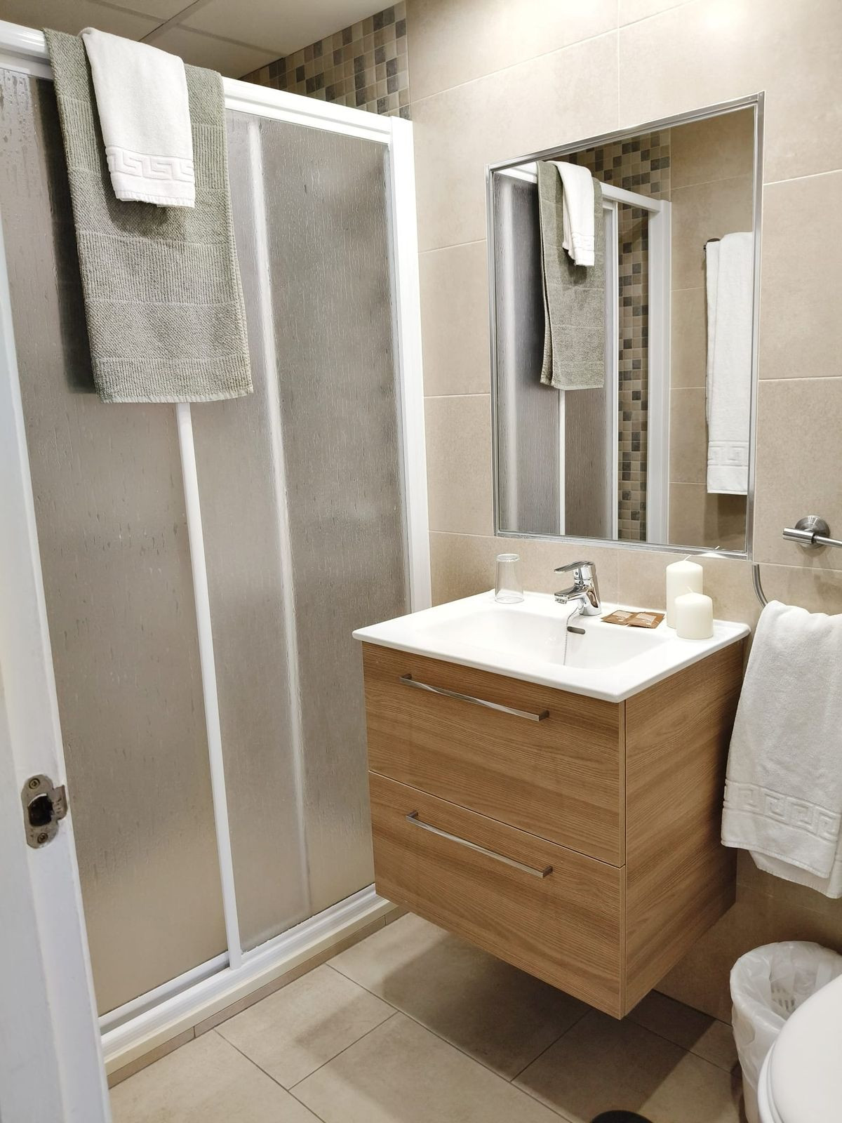 Se vende Estudio Planta Superior  en Costa Del Sol, Málaga, España
