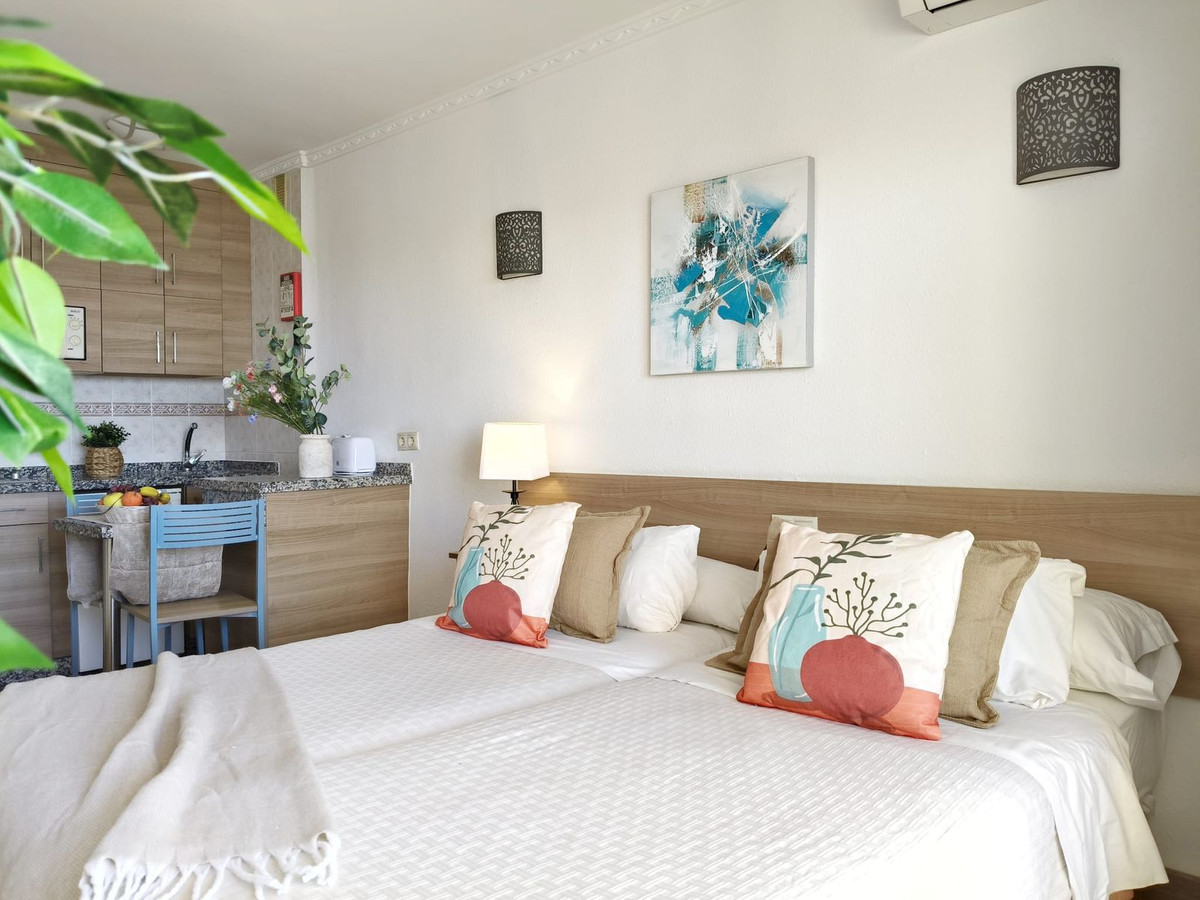 Se vende Estudio Planta Superior  en Costa Del Sol, Málaga, España