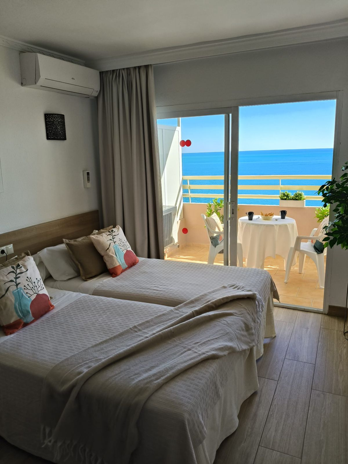 Se vende Estudio Planta Superior  en Costa Del Sol, Málaga, España