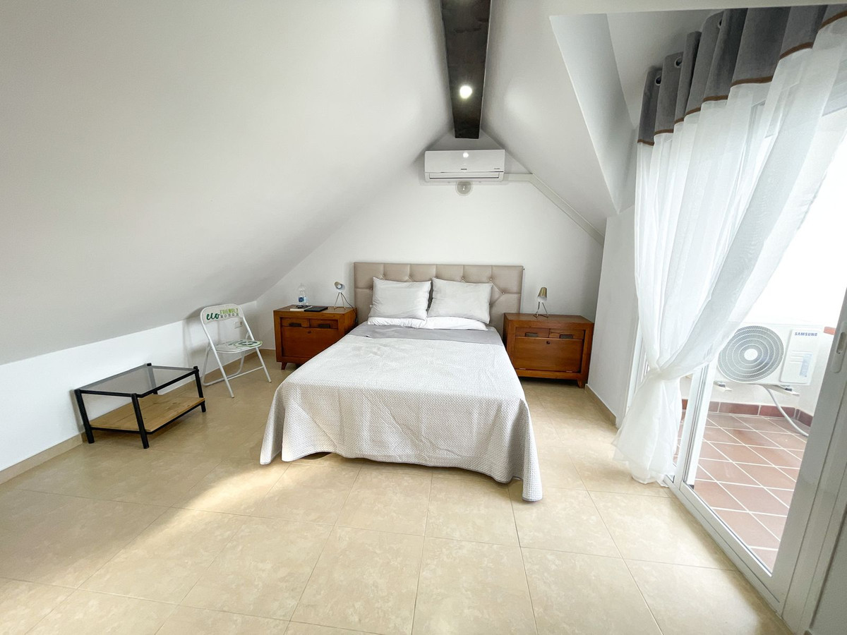 Se vende Pareada de 3 dormitorios en Costa Del Sol, Málaga, España