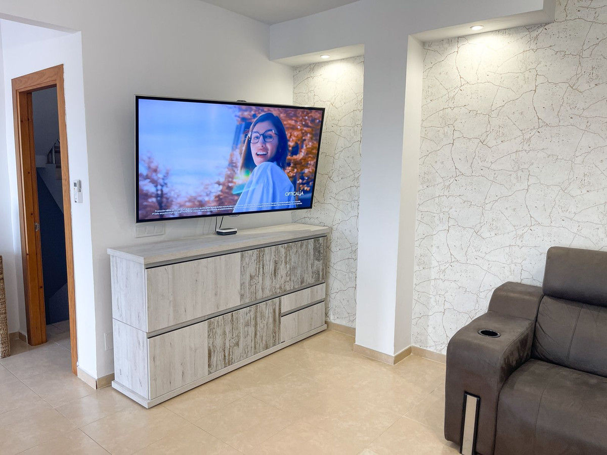 Se vende Pareada de 3 dormitorios en Costa Del Sol, Málaga, España