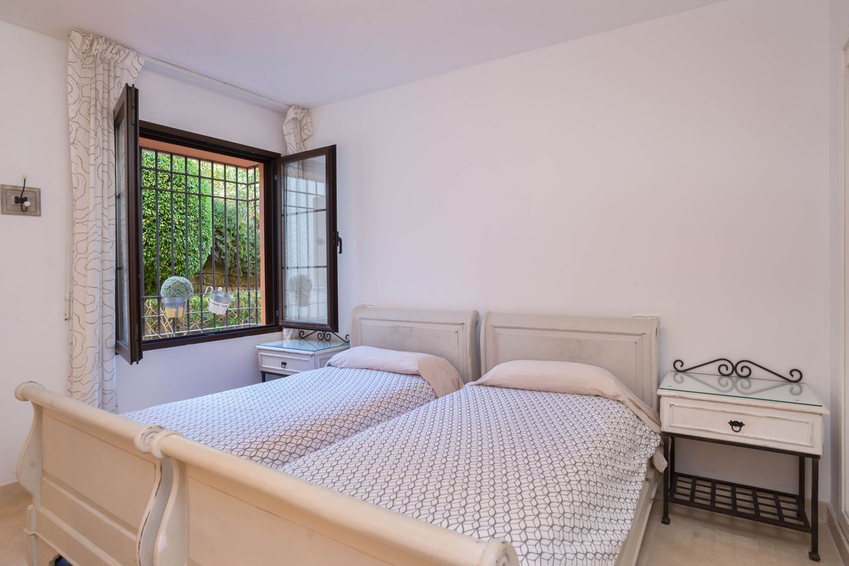 3 Bed Apartment for sale in Los Arqueros Costa Del Sol, Málaga, Spain