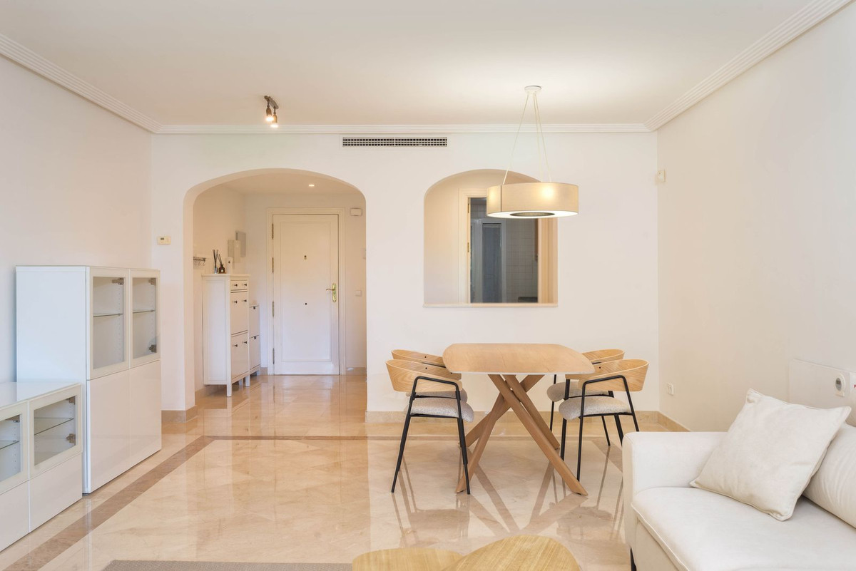 3 Bed Apartment for sale in Los Arqueros Costa Del Sol, Málaga, Spain