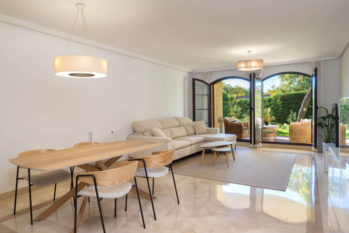 3 Bed Apartment for sale in Los Arqueros Costa Del Sol, Málaga, Spain