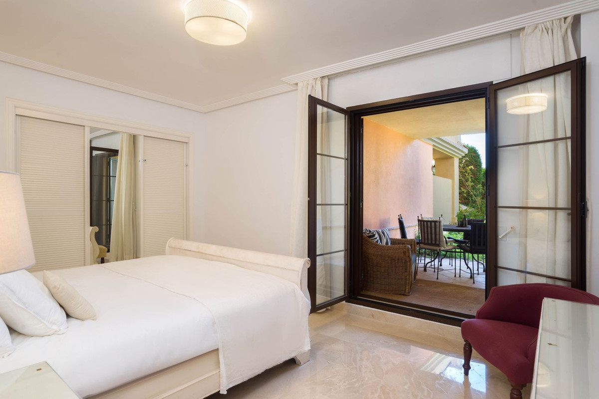 3 Bed Apartment for sale in Los Arqueros Costa Del Sol, Málaga, Spain