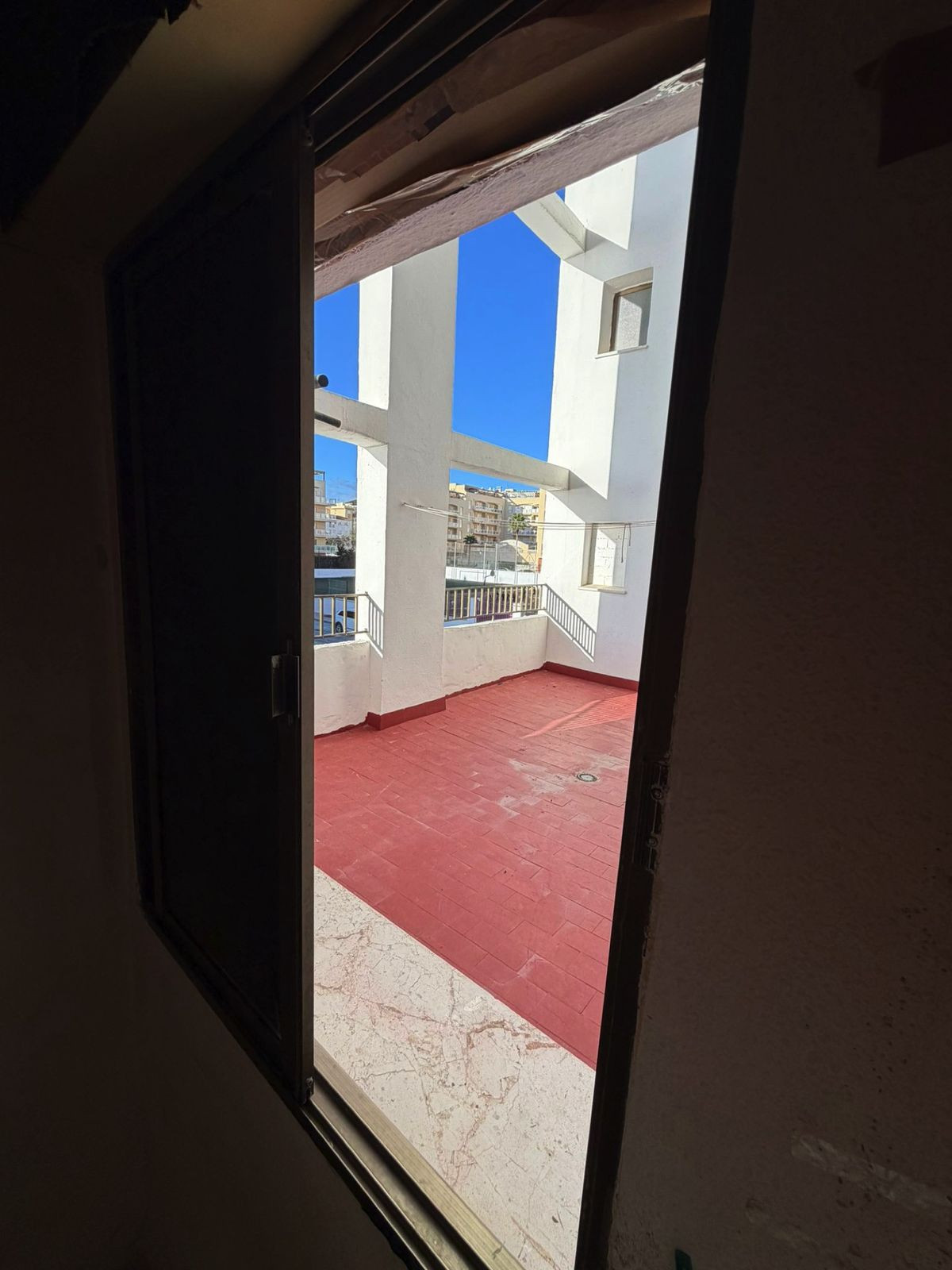 Se vende Apartamento Planta Media de 4 dormitorios en Costa Del Sol, Málaga, España