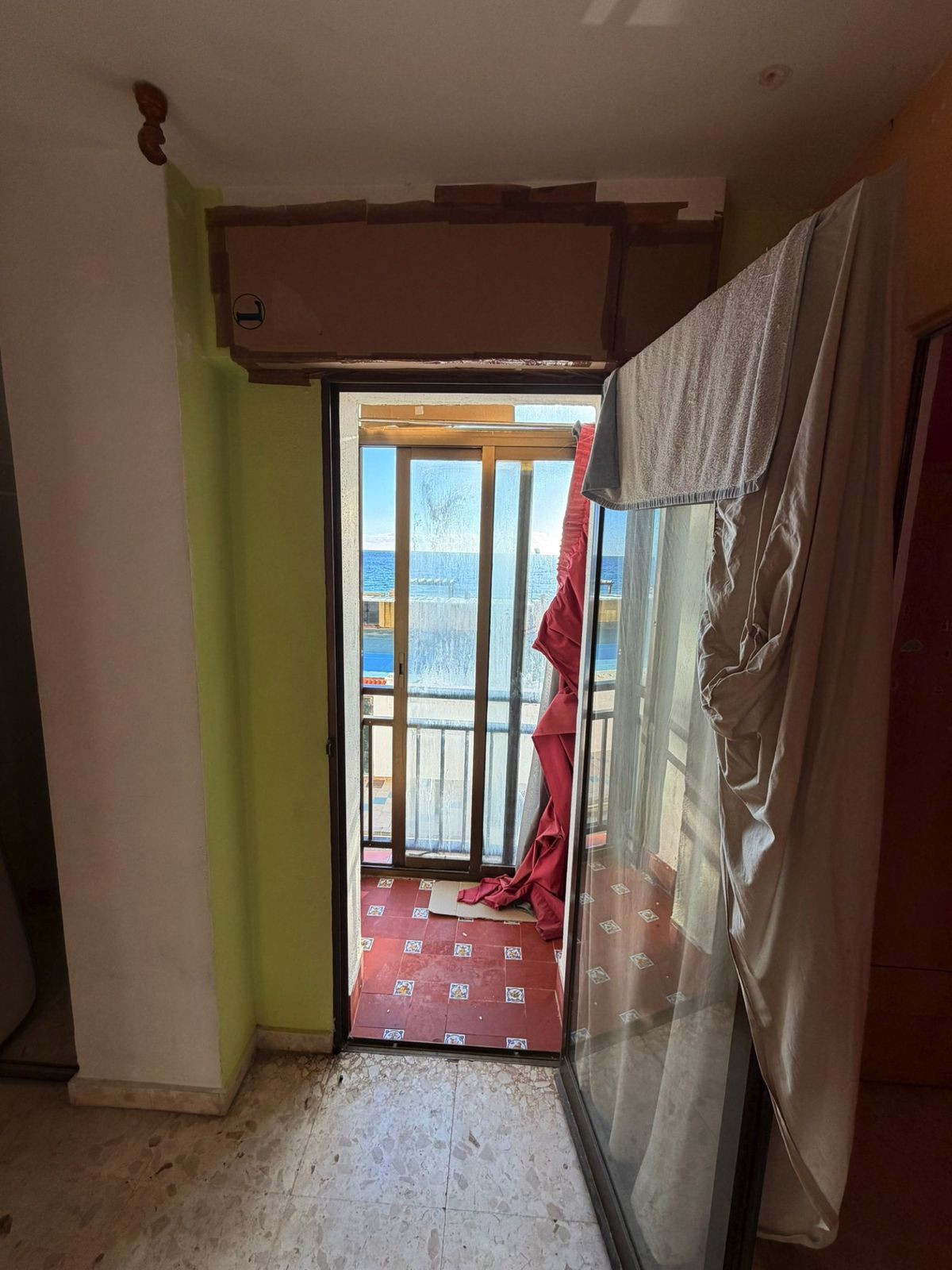 Se vende Apartamento Planta Media de 4 dormitorios en Costa Del Sol, Málaga, España