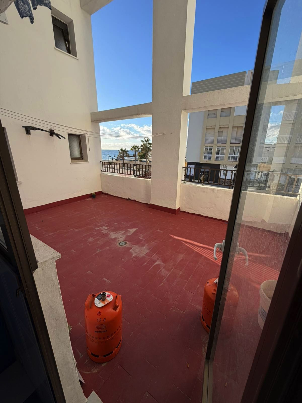 Se vende Apartamento Planta Media de 4 dormitorios en Costa Del Sol, Málaga, España