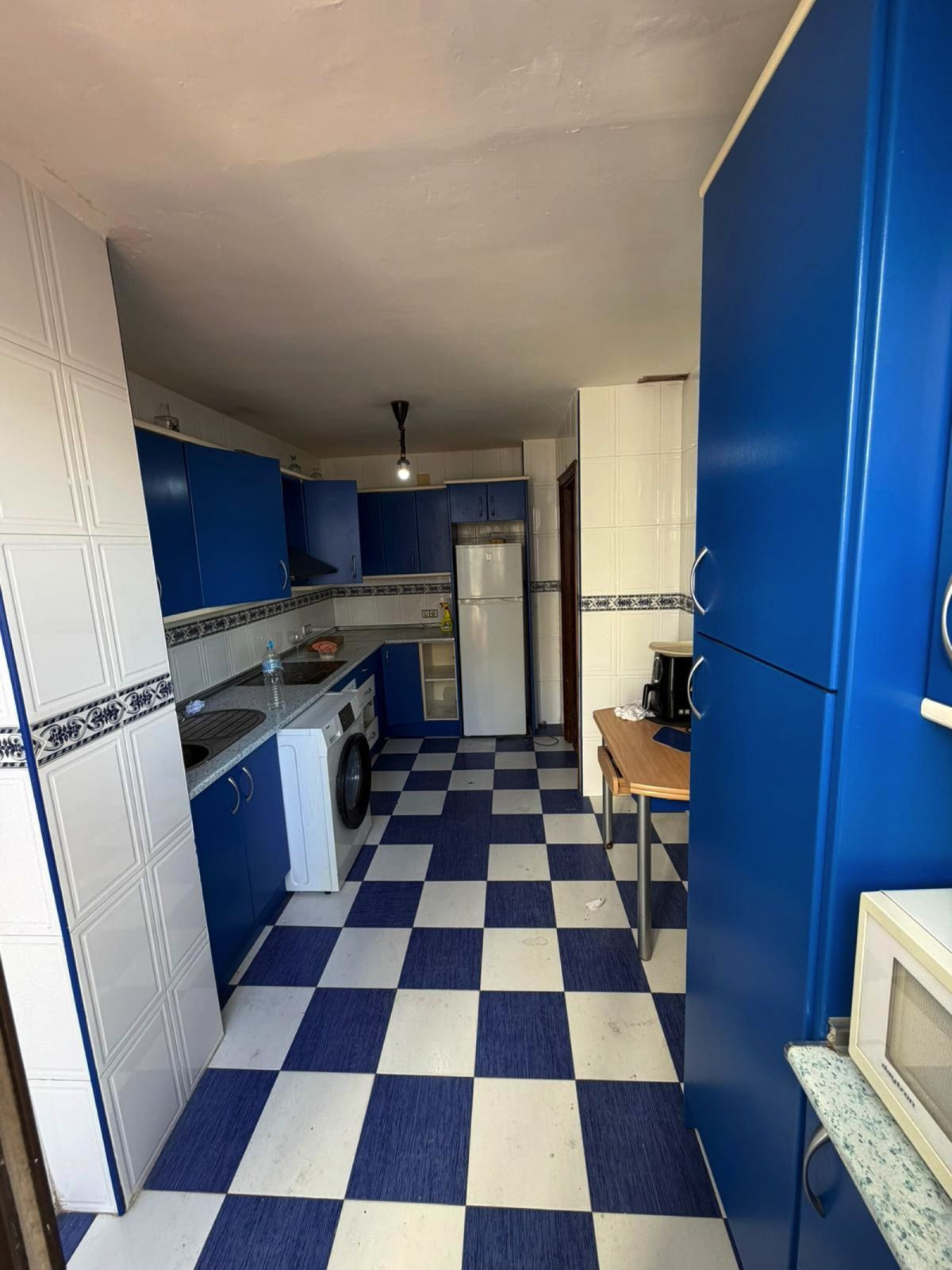 Se vende Apartamento Planta Media de 4 dormitorios en Costa Del Sol, Málaga, España