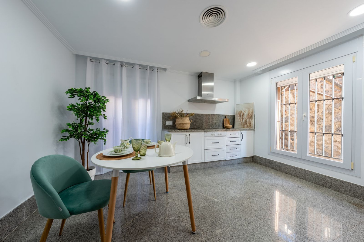 3 Bed Townhouse for sale in Santa Clara Costa Del Sol, Málaga, Spain