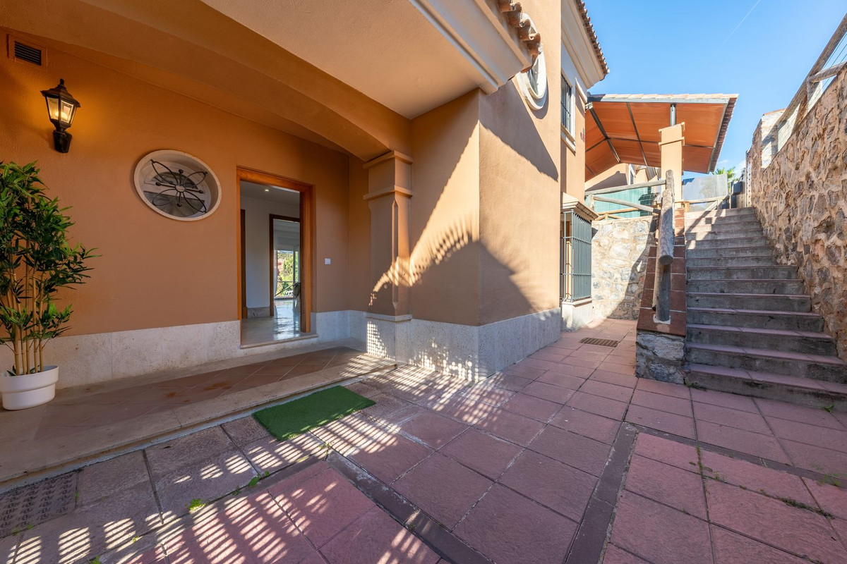 3 Bed Townhouse for sale in Santa Clara Costa Del Sol, Málaga, Spain