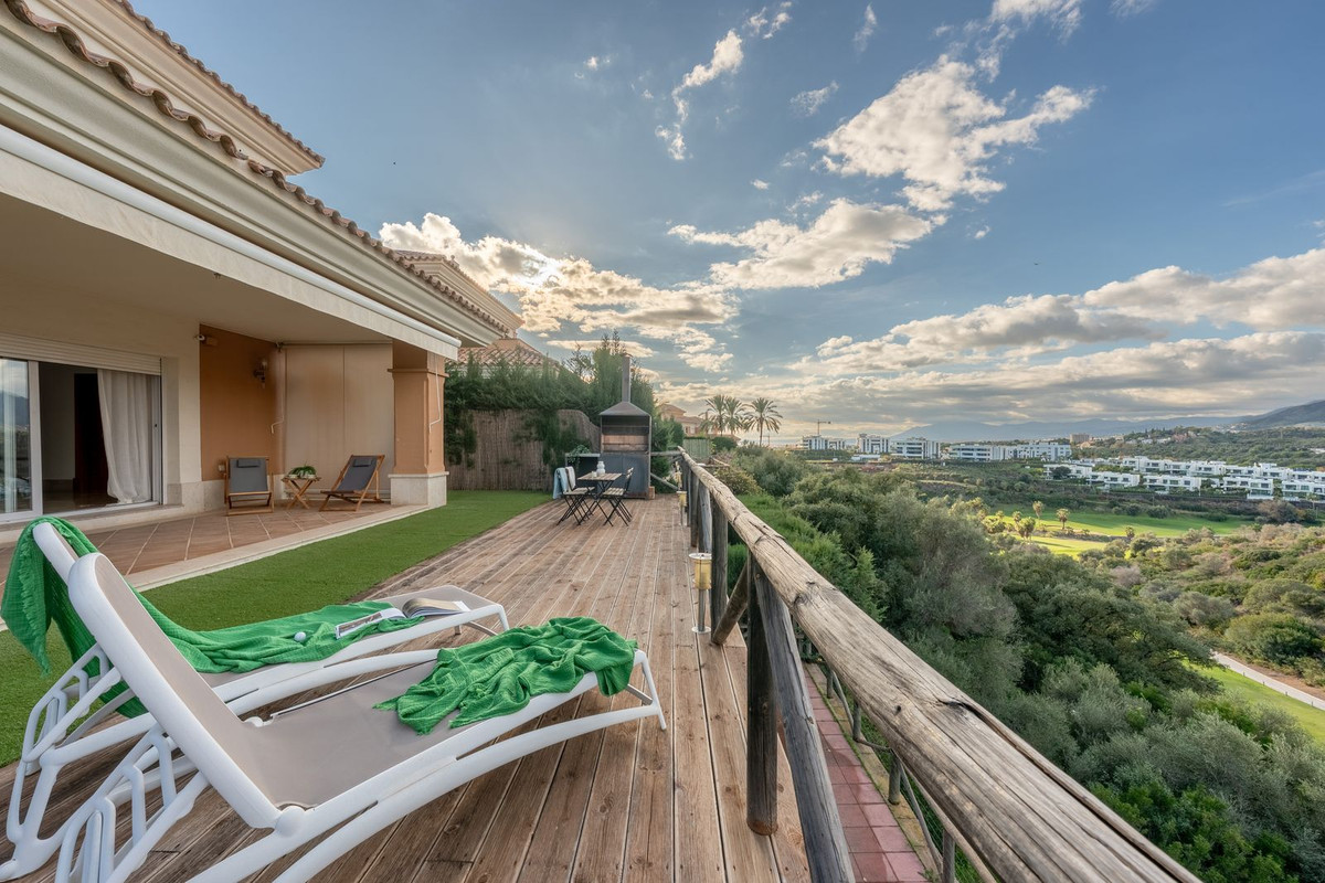 3 Bed Townhouse for sale in Santa Clara Costa Del Sol, Málaga, Spain