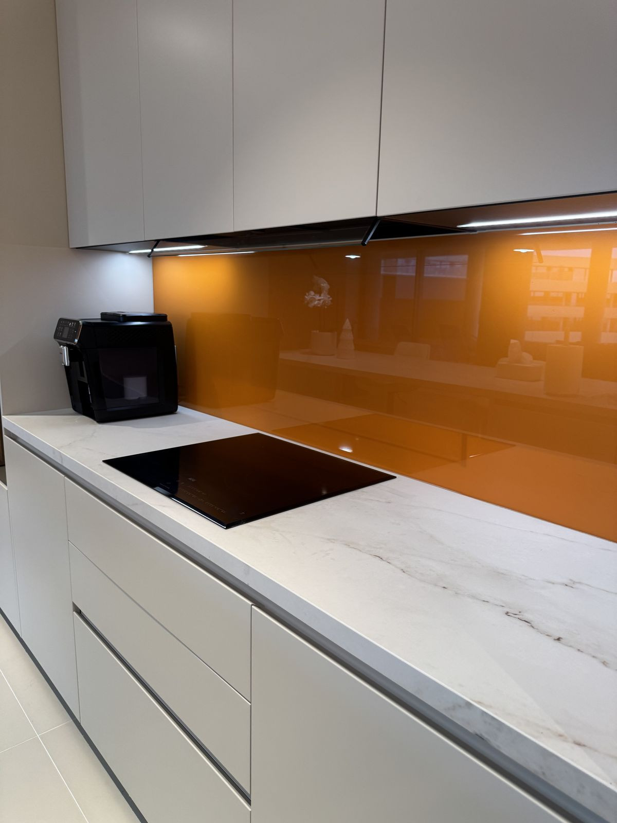 3 Bed Apartment for sale in Fuengirola Costa Del Sol, Málaga, Spain