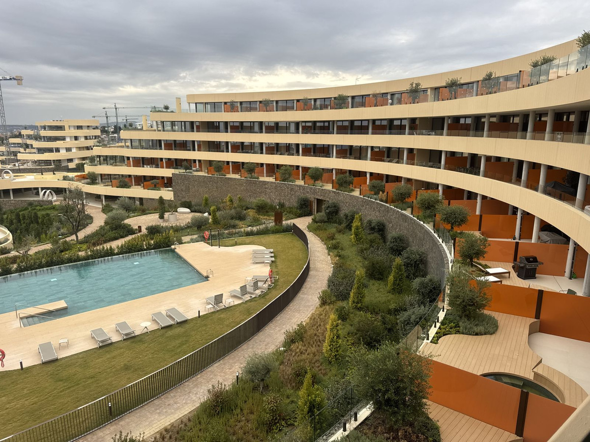 3 Bed Apartment for sale in Fuengirola Costa Del Sol, Málaga, Spain