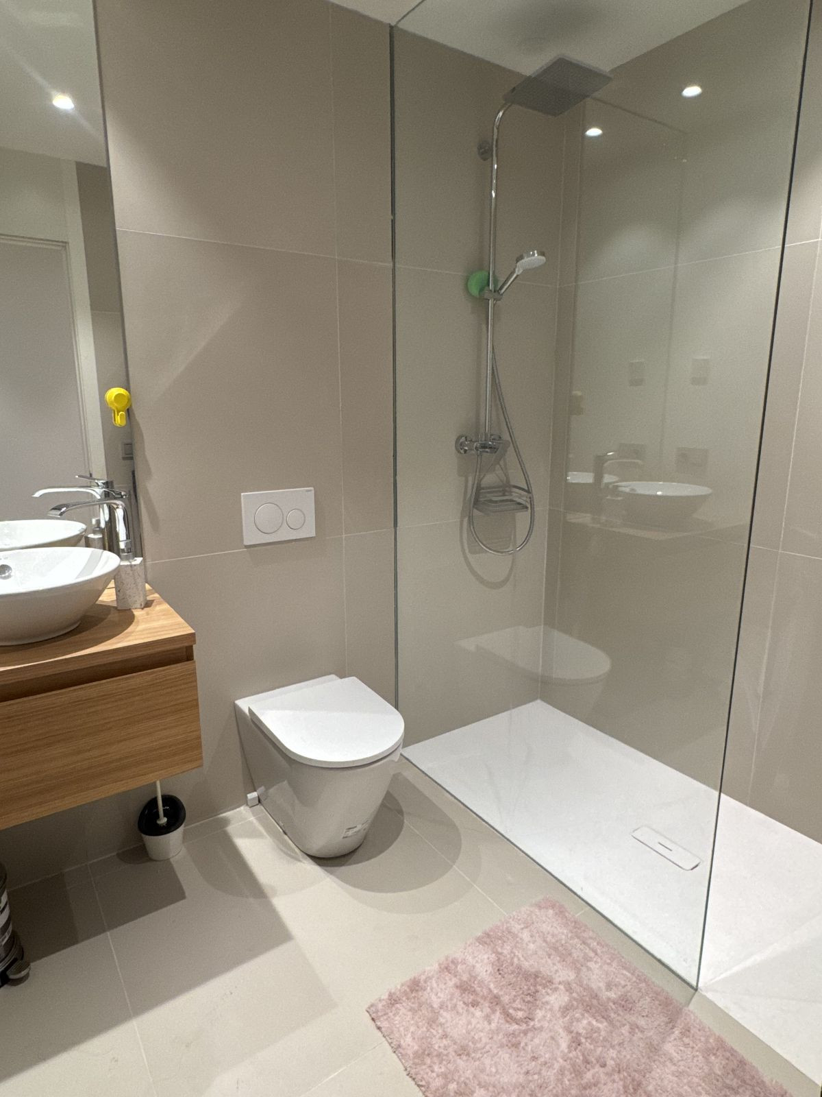 3 Bed Apartment for sale in Fuengirola Costa Del Sol, Málaga, Spain