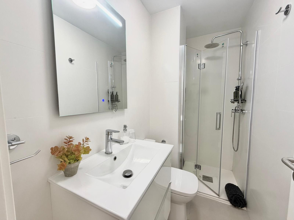 2 Bed Apartment for sale in Los Boliches Costa Del Sol, Málaga, Spain