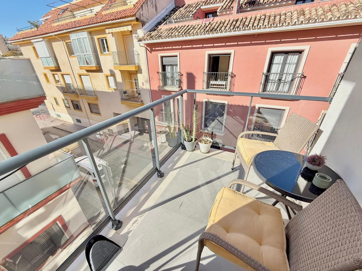 2 Bed Apartment for sale in Los Boliches Costa Del Sol, Málaga, Spain