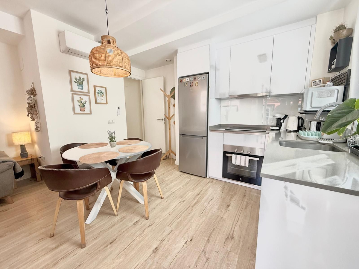 2 Bed Apartment for sale in Los Boliches Costa Del Sol, Málaga, Spain