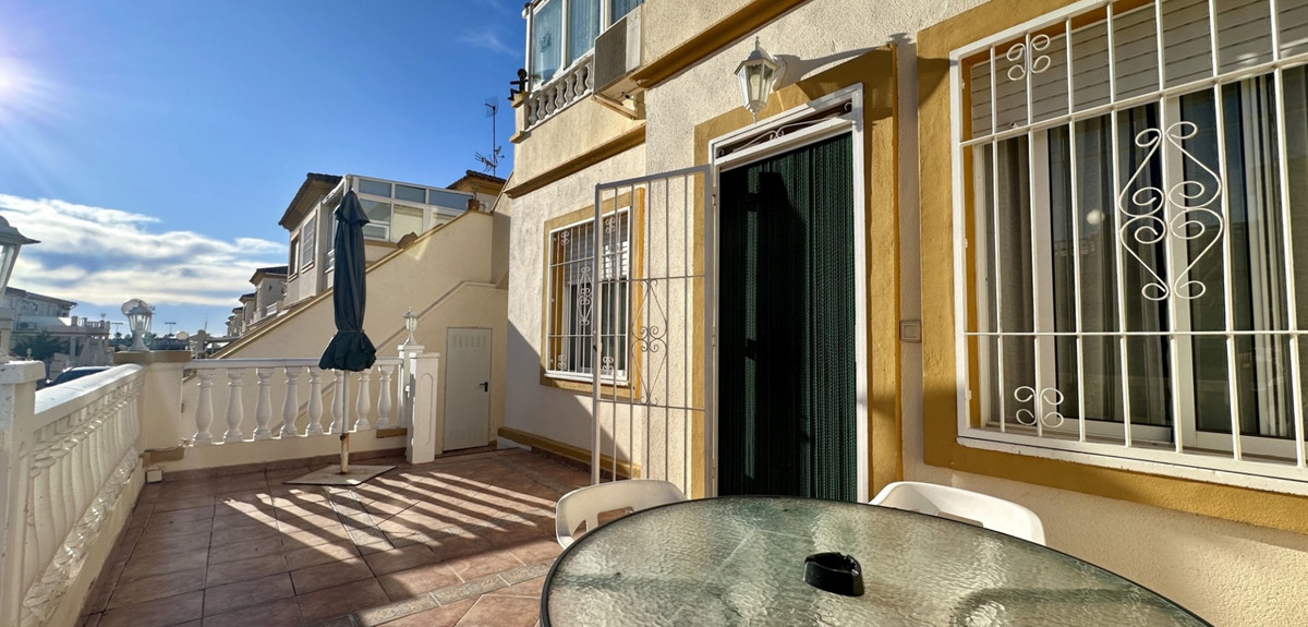 2 Bed Apartment for sale in Playa Flamenca Costa Blanca, Alicante, Spain