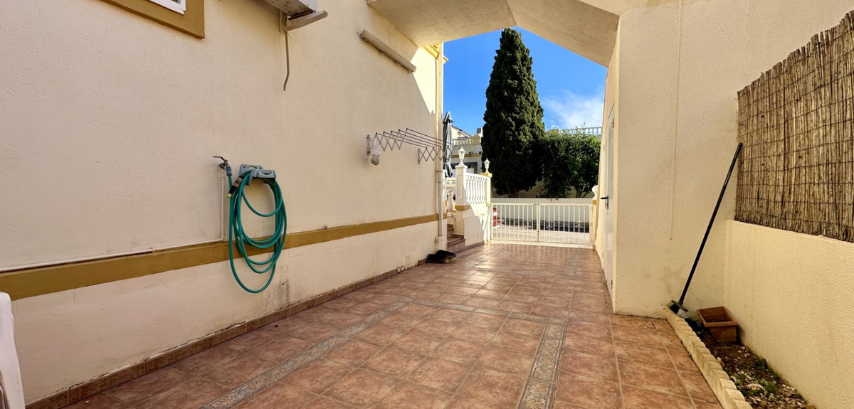 2 Bed Apartment for sale in Playa Flamenca Costa Blanca, Alicante, Spain
