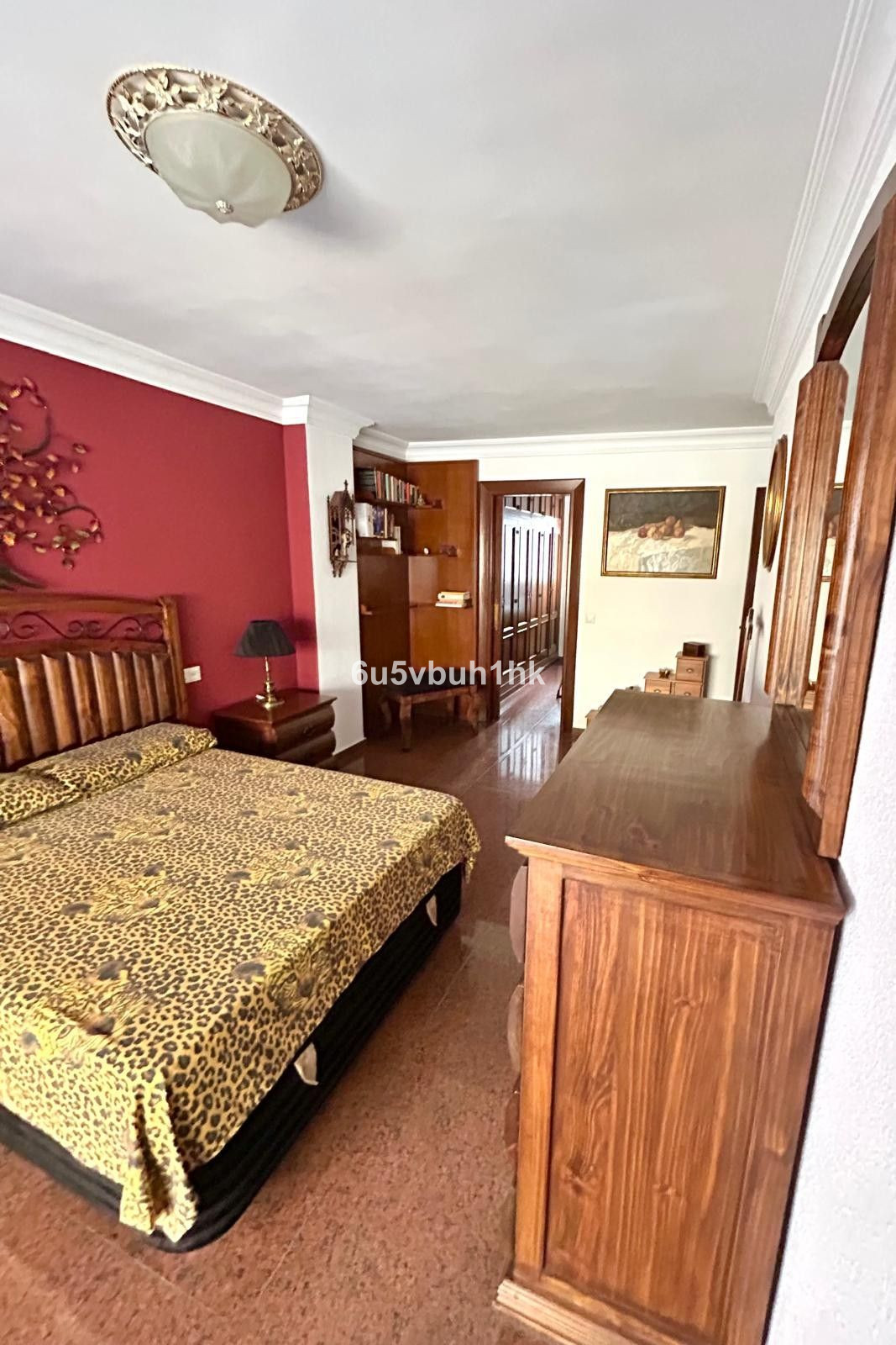 4 Bed Apartment for sale in Fuengirola Costa Del Sol, Málaga, Spain