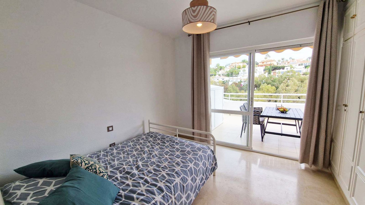 3 Bed Apartment for sale in Benalmadena Costa Costa Del Sol, Málaga, Spain