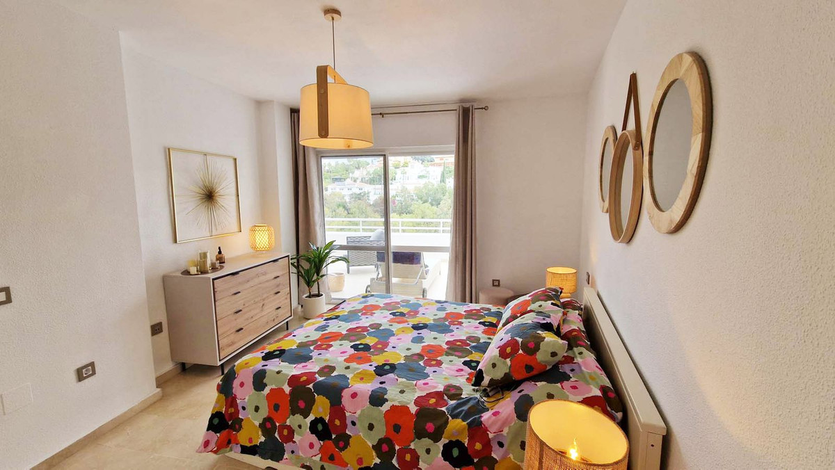 3 Bed Apartment for sale in Benalmadena Costa Costa Del Sol, Málaga, Spain