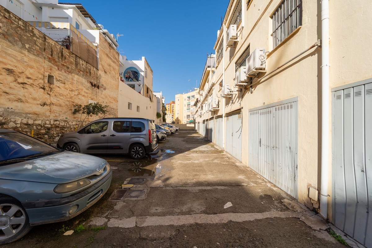 Se vende Apartamento Planta Media de 3 dormitorios en Costa Del Sol, Málaga, España