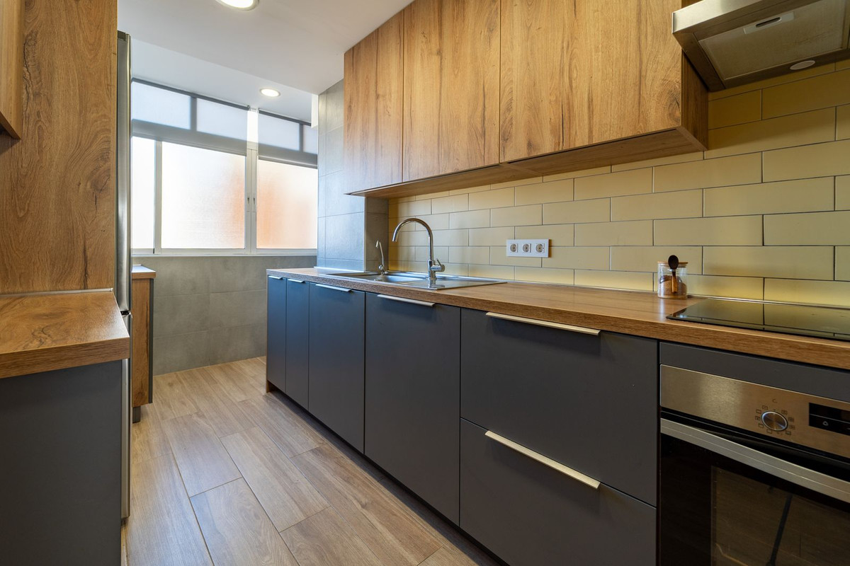 Se vende Apartamento Planta Media de 3 dormitorios en Costa Del Sol, Málaga, España