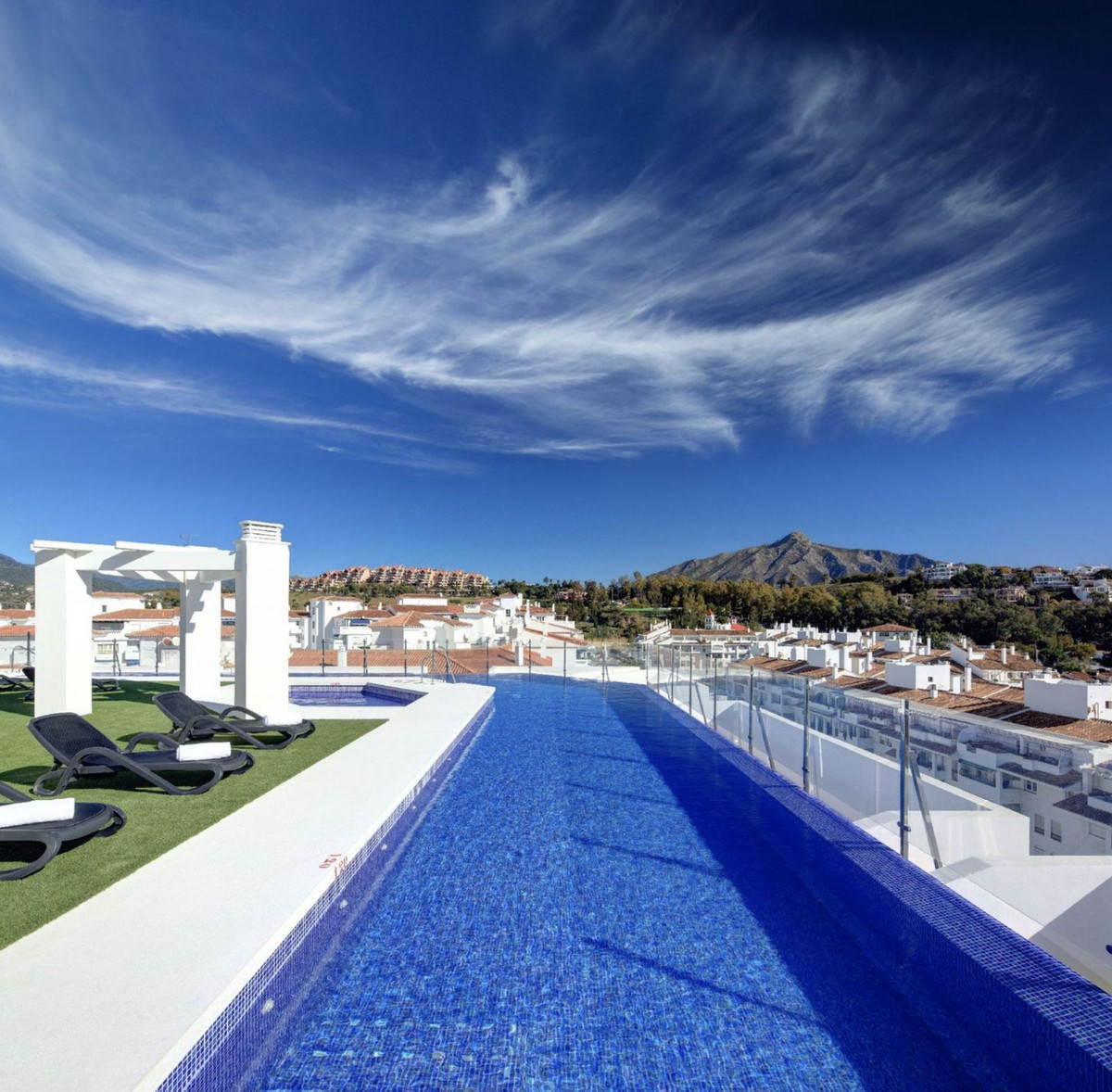 3 Bed Apartment for sale in Nueva Andalucía Costa Del Sol, Málaga, Spain