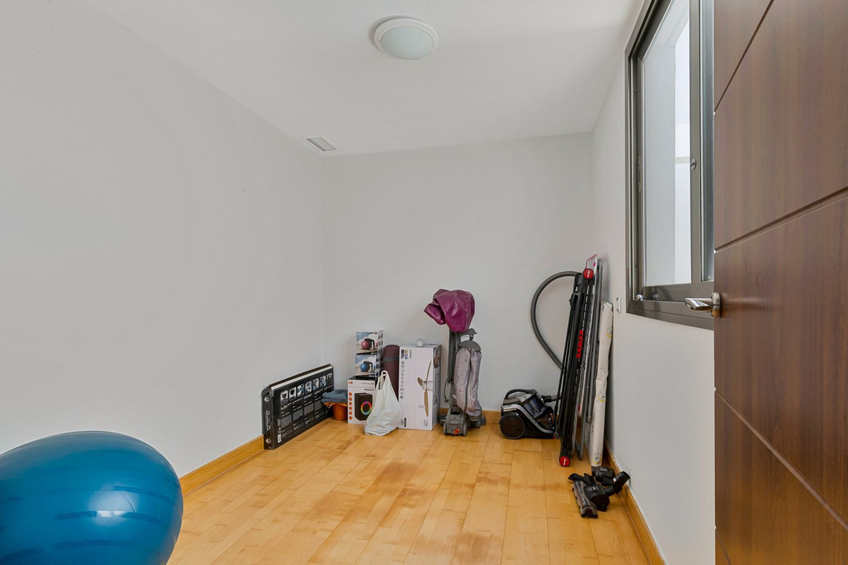 5 Bed Apartment for sale in La Cala Golf Costa Del Sol, Málaga, Spain